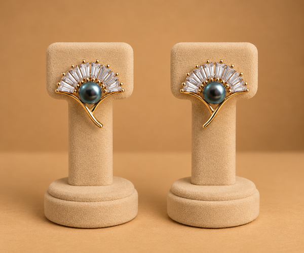 Fan Pearl Crystal Earrings